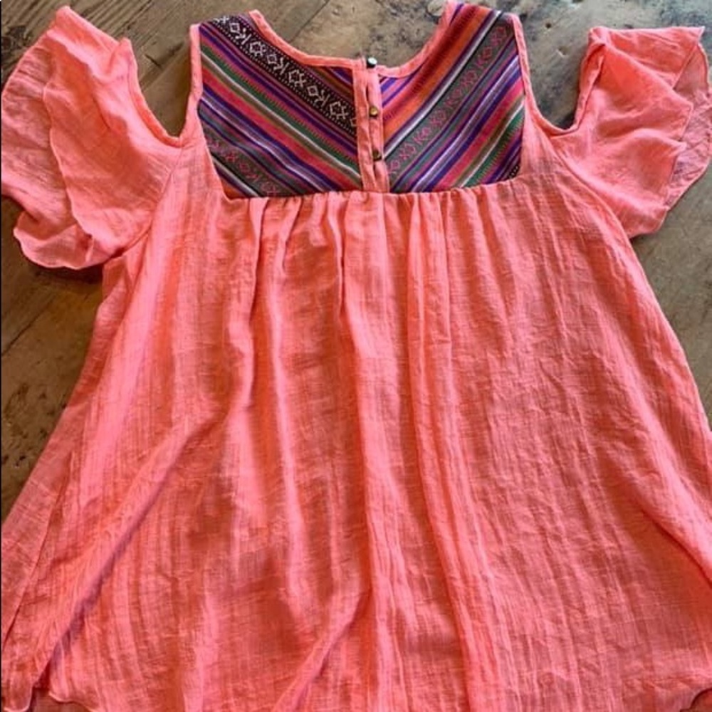 Cold shoulder tunic